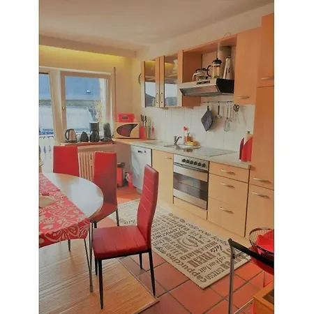 In With Parking Dernau