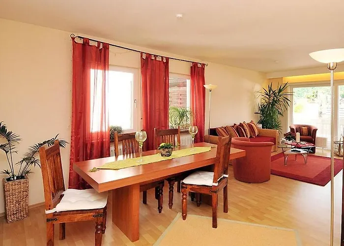 In With Parking 別荘