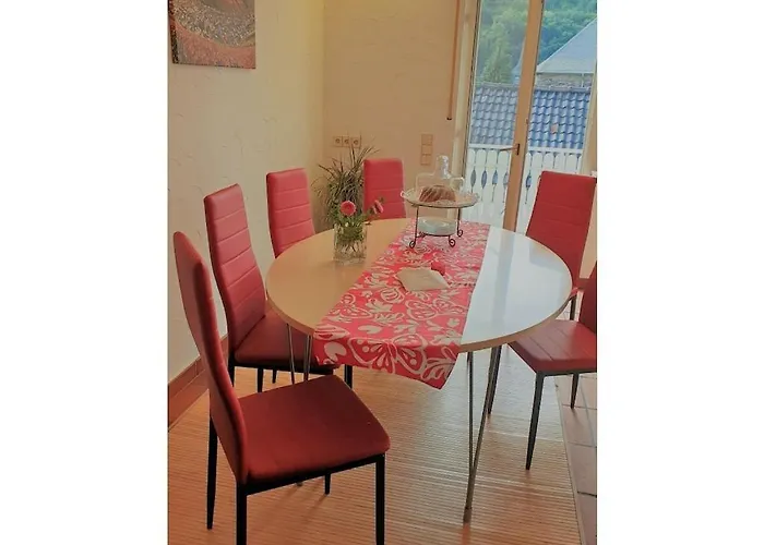 In With Parking 別荘 デルナウ