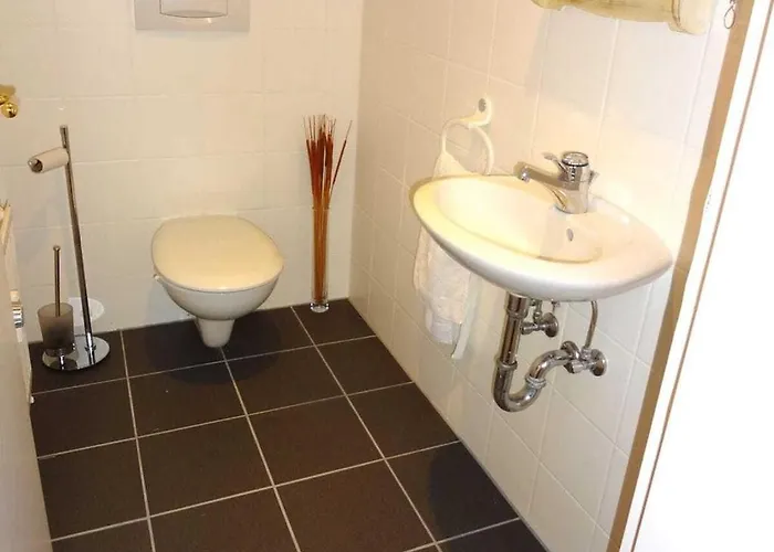 In With Parking * デルナウ