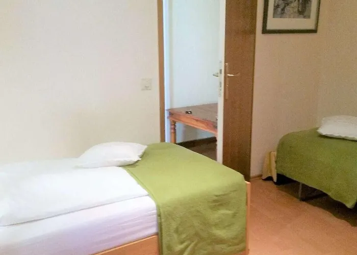 Ferienhaus In With Parking Dernau