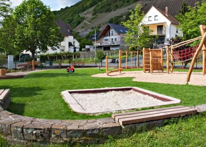 In With Parking * デルナウ